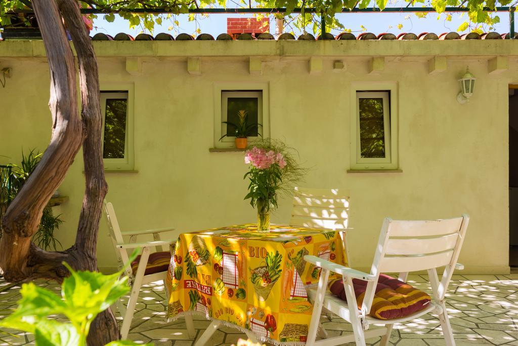 Apartma Marin *